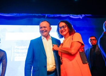 Em São Luís, ministra anuncia infovia subfluvial de 5.500 km com internet de fibra óptica para Alcântara