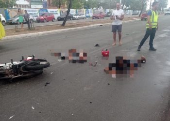 Pedestre é atropelado em frente ao Terminal da Praia Grande