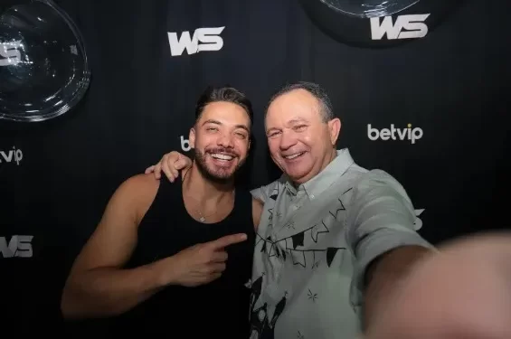 Yuri Arruda e Carlos Brandão confirmam Wesley Safadão no Carnaval do MA