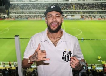 Santos confirma retorno de Neymar com contrato de seis meses