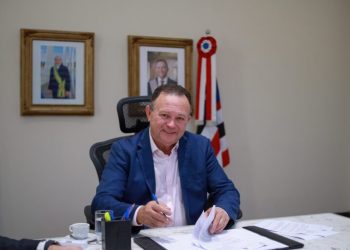 Brandão anuncia edital de estudo técnico para licitação do transporte semiurbano na Grande Ilha