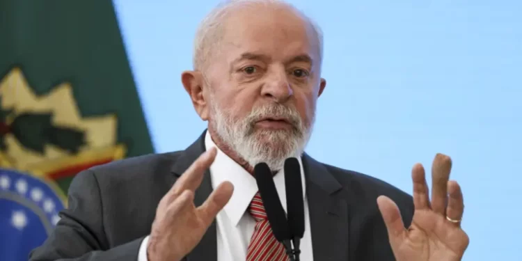Lula encaminha ao Congresso isenção do Imposto de Renda a quem ganha até R$ 5 mil