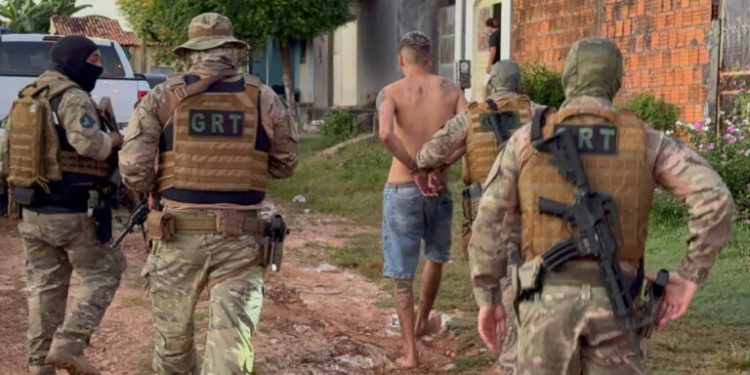 Polícia Civil prende sete suspeitos em operação contra facção criminosa em Imperatriz