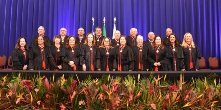 Novos procuradores de Justiça são empossados no Ministério Público do MA