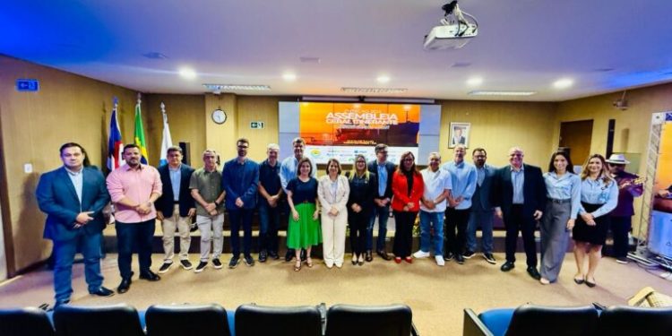 Porto do Itaqui recebe assembleia itinerante da ABEPH e planeja crescimento em conjunto com os principais portos do Brasil