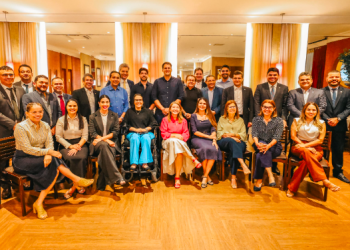 Base governista na ALEMA declara apoio a Orleans Brandão para 2026