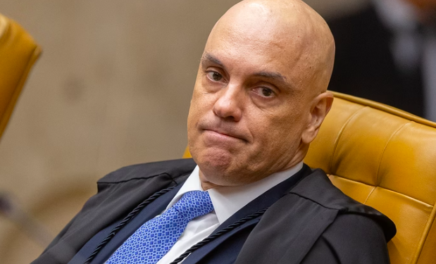 Com 41 assinaturas impeachment de Moraes é pedido no Senado
