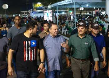 Carlos Brandão visita estandes durante encerramento da 65ª Expoema e avalia edição 2025 como um sucesso total