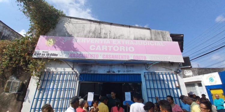 Em São Luís, filas em cartórios são alvo de denúncias na Ouvidoria do MPMA