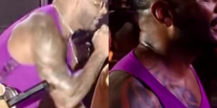 Fã furta cordão de Tony Salles durante show do cantor no aniversário de São Luís