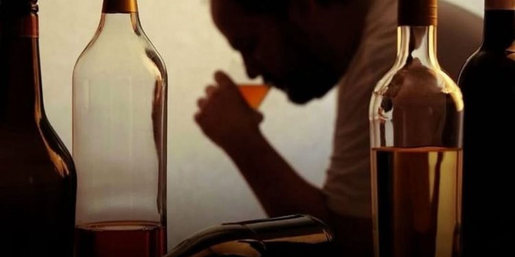 Alcoólatras agora têm direito de auxílio de R$1.518,00
