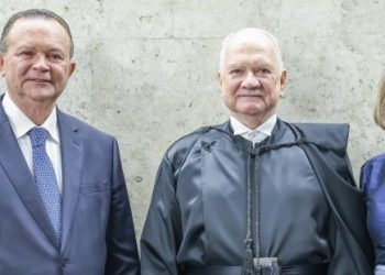 Governador do Maranhão prestigia posse do ministro Edson Fachin como novo presidente do STF