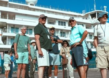 Cruzeiro de luxo atraca no Porto do Itaqui e abre novas perspectivas para o turismo internacional