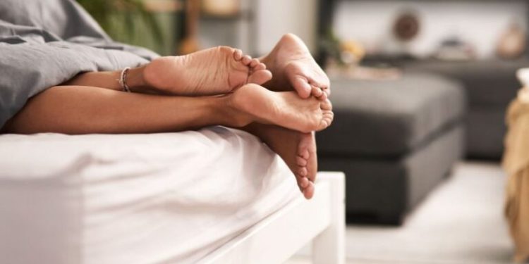 Estudo revela que prazer, ansiedade e internet moldam a nova vida sexual no Brasil