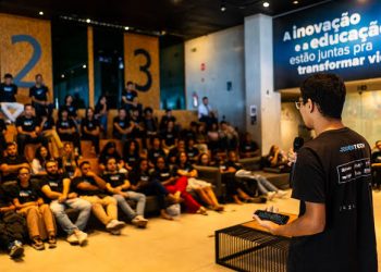 Porto do Itaqui celebra formação de jovens talentos em tecnologia e apresenta resultados da Residência Portuária em Inovação