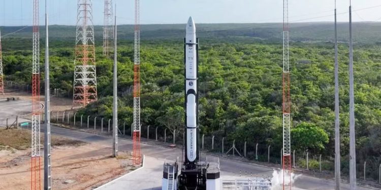 Base de Alcântara volta a adiar 1º lançamento comercial de foguete no Brasil