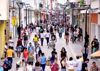 Natal altera horários de bancos, shoppings, órgãos públicos e serviços em São Luís