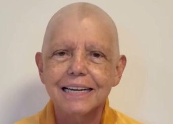 Roseana Sarney diz que falta apenas uma sessão para concluir “fase vermelha” da quimioterapia