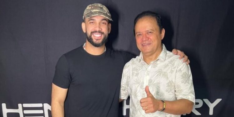 Henry Freitas arrasta multidão histórica no 1º Lava-Pratos de Barra do Corda