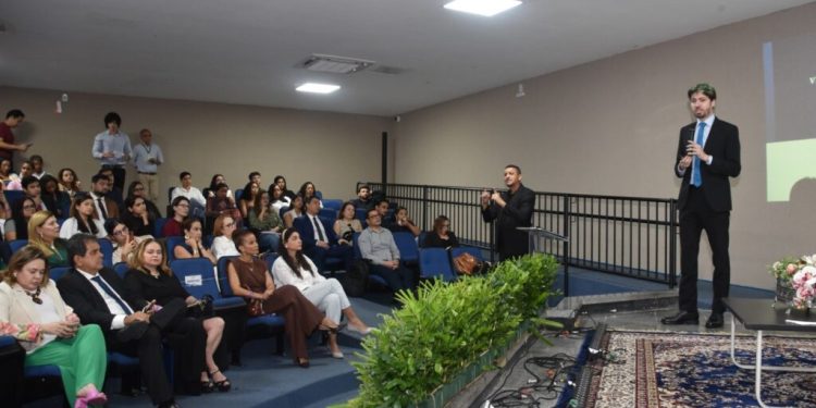 MPMA debate enfrentamento à violência doméstica em palestra