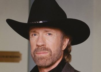Ator e lenda das artes marciais, Chuck Norris morre aos 86 anos