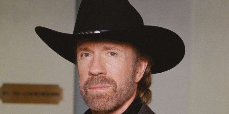 Ator e lenda das artes marciais, Chuck Norris morre aos 86 anos