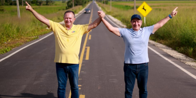 Brandão vistoria MA-014 e destaca reta final da obra na Baixada Maranhense