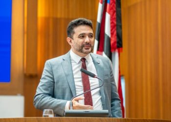 Deputado critica obras contra alagamentos em São Luís e questiona eficácia da gestão Braide