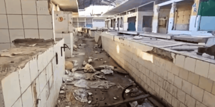 Comerciantes denunciam saques e abandono no Mercado Central de São Luís