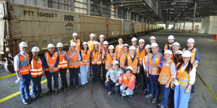 FIEMA e CIEMA promovem visita ao terminal da Suzano no Porto do Itaqui