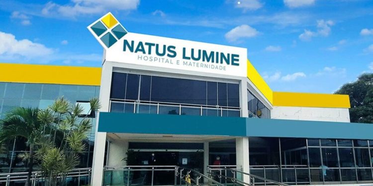 Pacientes relatam espera de até 6 horas por atendimento na Maternidade Natus Lumine, em São Luís